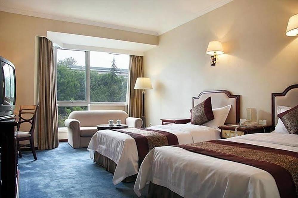 Beijing Shunyi Hotel Экстерьер фото